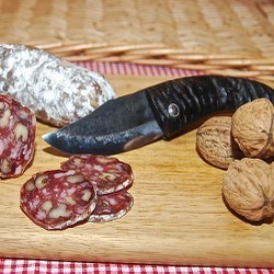 Saucisson aux noix